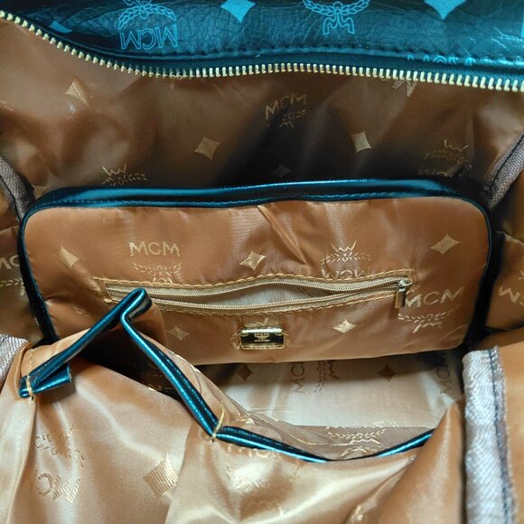 MCM Stark Front Studs Backpack - Picture 4 of 5